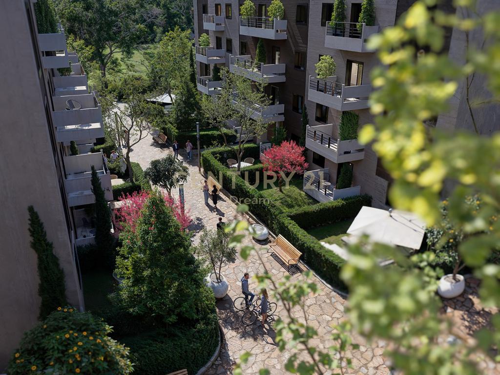 Apartment 1+1 for Sale in the Complex "Kodra Liqenit" Paskuqan