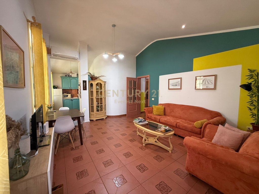Apartment 2+1 for sale in Blloka (Juvenilja)