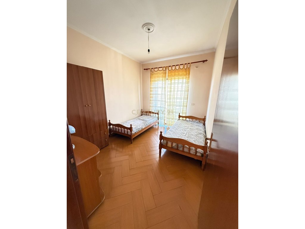 PRIVATE VILLA FOR RENT - KAMZË TURN