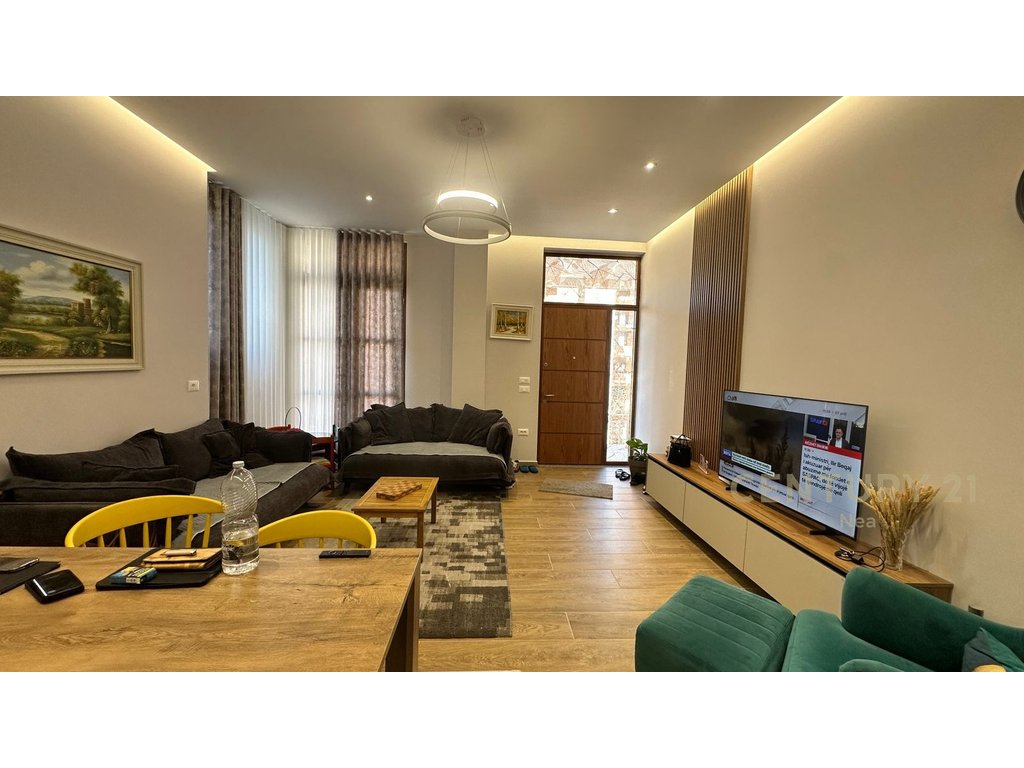 2+1+2 Apartment for rent near the Botanical Garden!