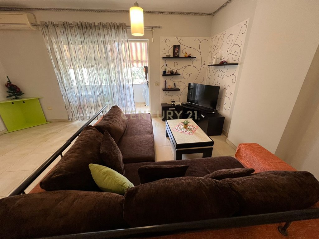 Apartment 2+1+2 for rent at ZOGU I ZI!