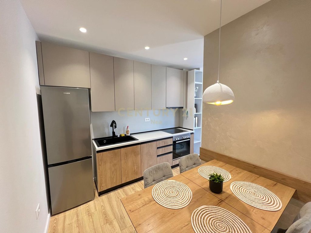 I rent a super apartment near Square21 !!