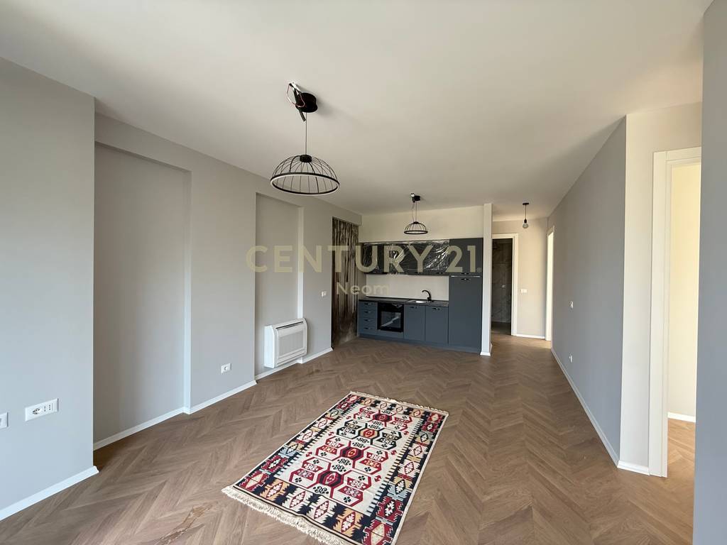 FOR RENT, MODERN APARTMENT 3+1+2+PARKING PLACE, DRIED LAKE!!