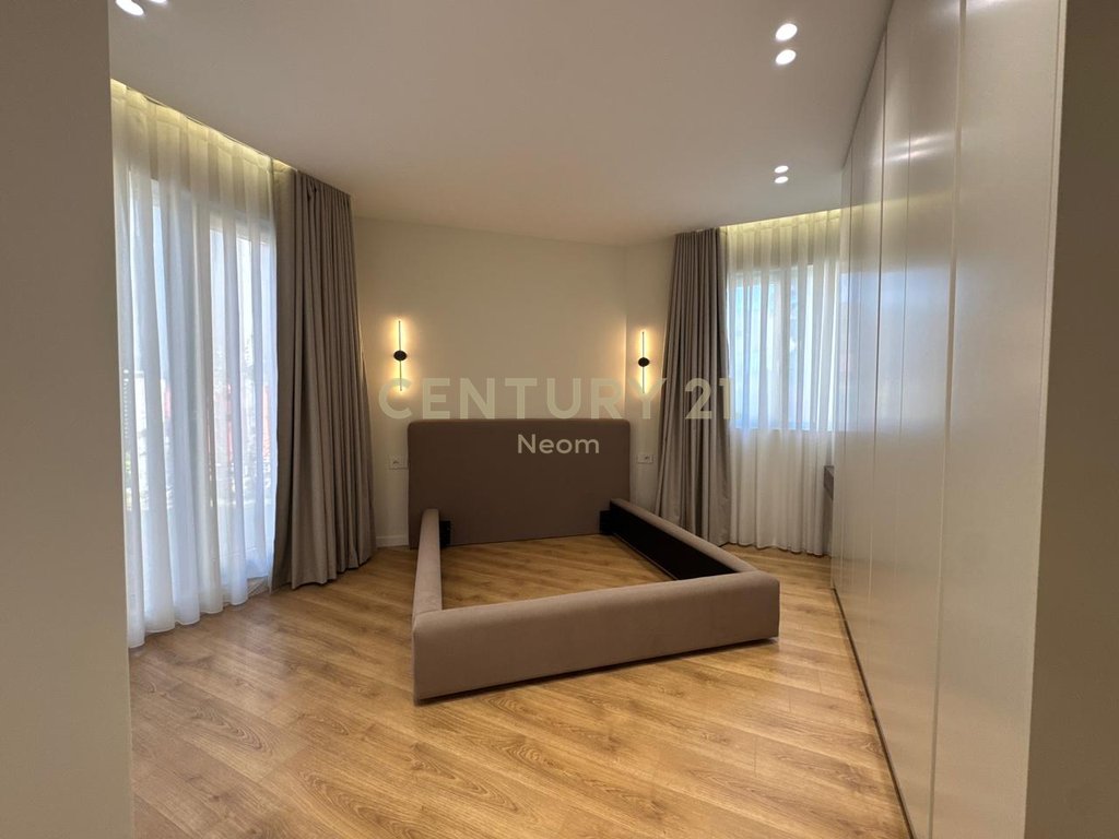 QIRA, PREMIUM APARTMENT 2+1+2+YARD with PARKING SPACE ‼️