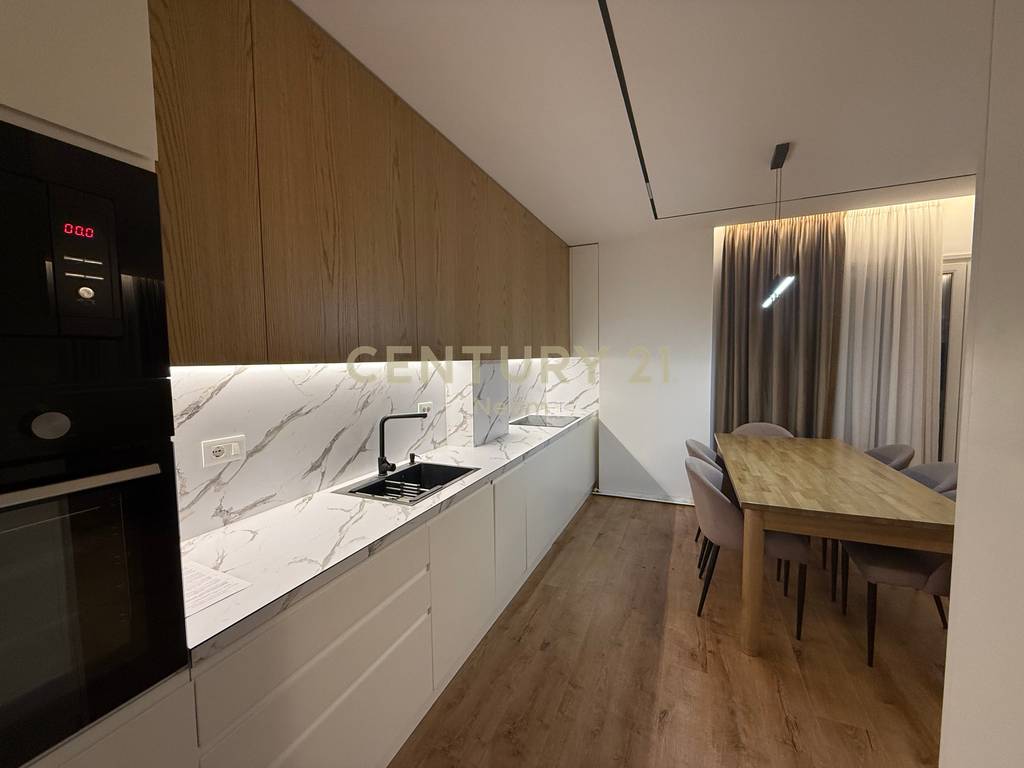 Jepet me qira apartament 2+1+2 – Kodra e Diellit