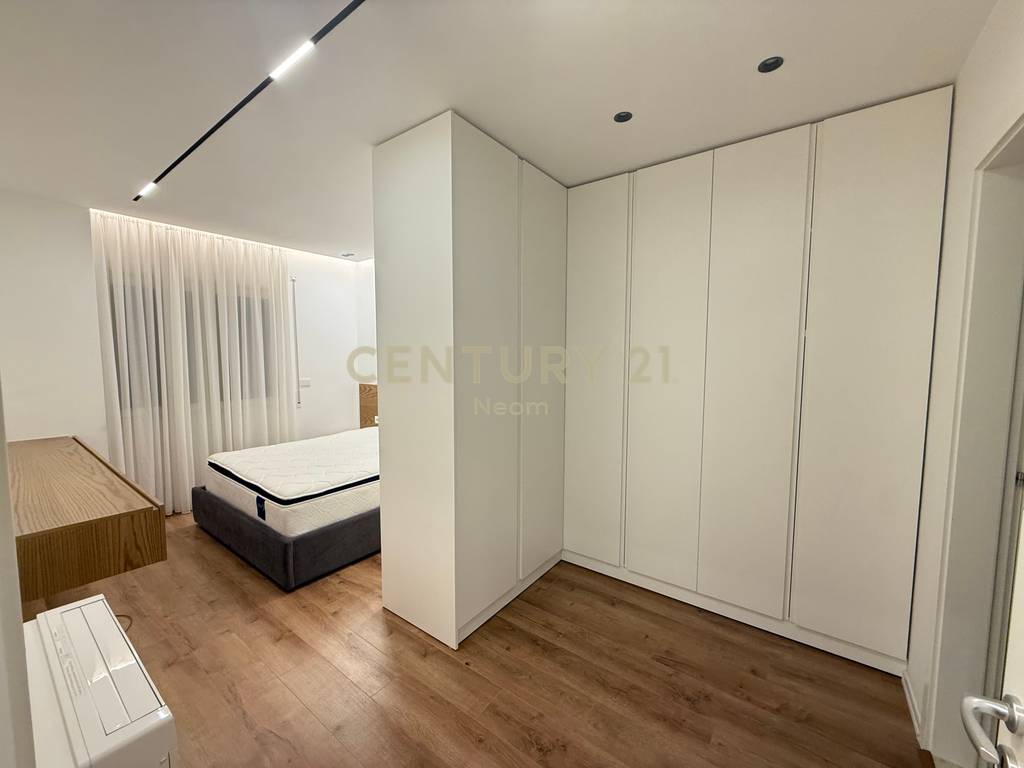 Jepet me qira apartament 2+1+2 – Kodra e Diellit