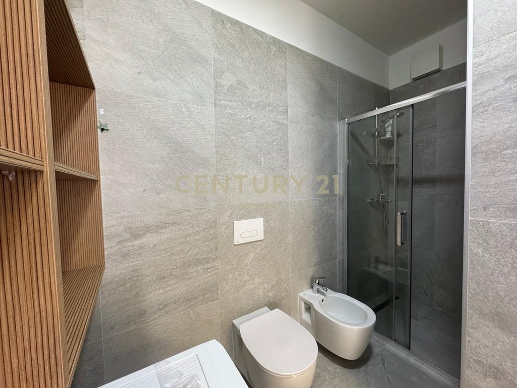 QIRA MODERN 2+1 APARTMENT WITH 1 PARKING SPACE, DRY LAKE!!