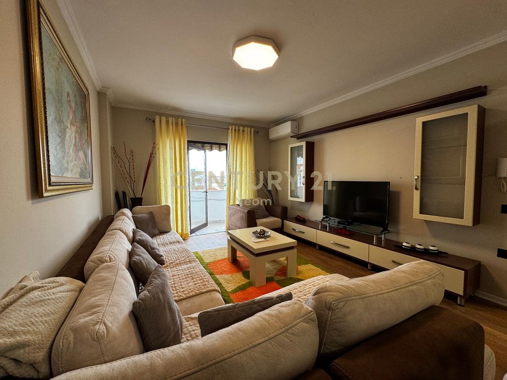 FOR RENT APARTMENT 1+1, NEW BAZAAR
