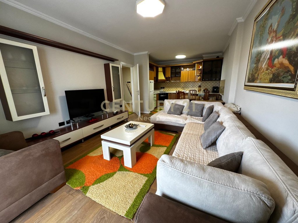 FOR RENT APARTMENT 1+1, NEW BAZAAR