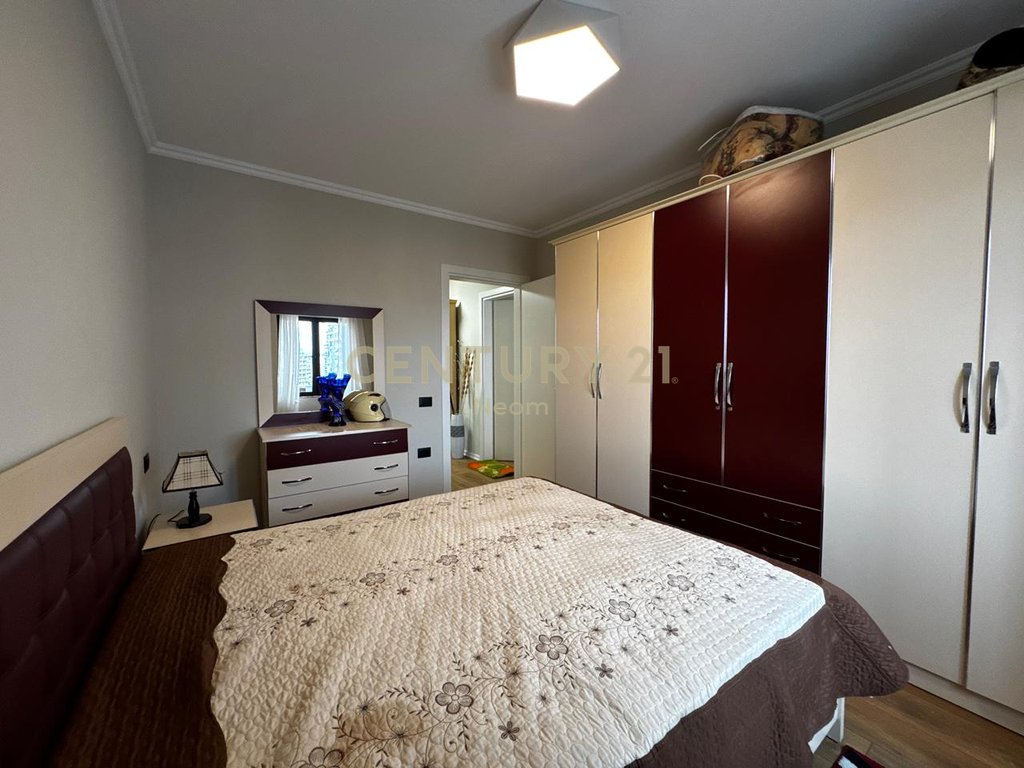 FOR RENT APARTMENT 1+1, NEW BAZAAR