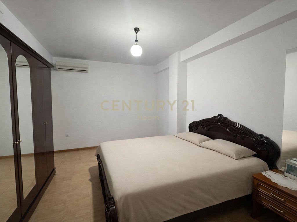 APARTMENT 2+1+PARKING FOR RENT IN LAPRAKË