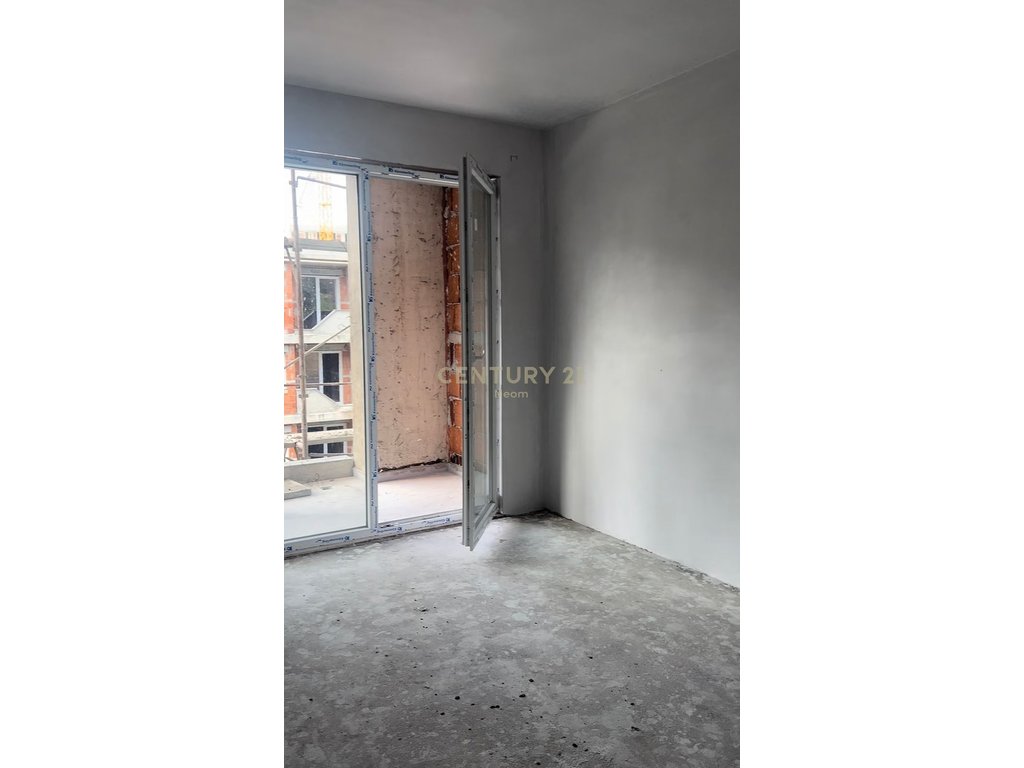 Apartment 2+1 for Sale near the Dry Lake
