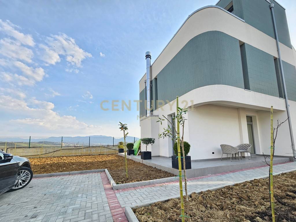 3-STOREY INDIVIDUAL VILLAS FOR SALE IN FARKE