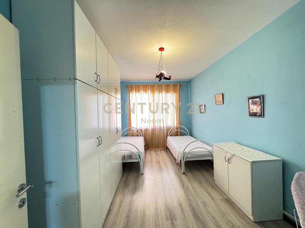 2+1 APARTMENT FOR RENT NEAR GRAND GALLERY IN YZBERISHT!