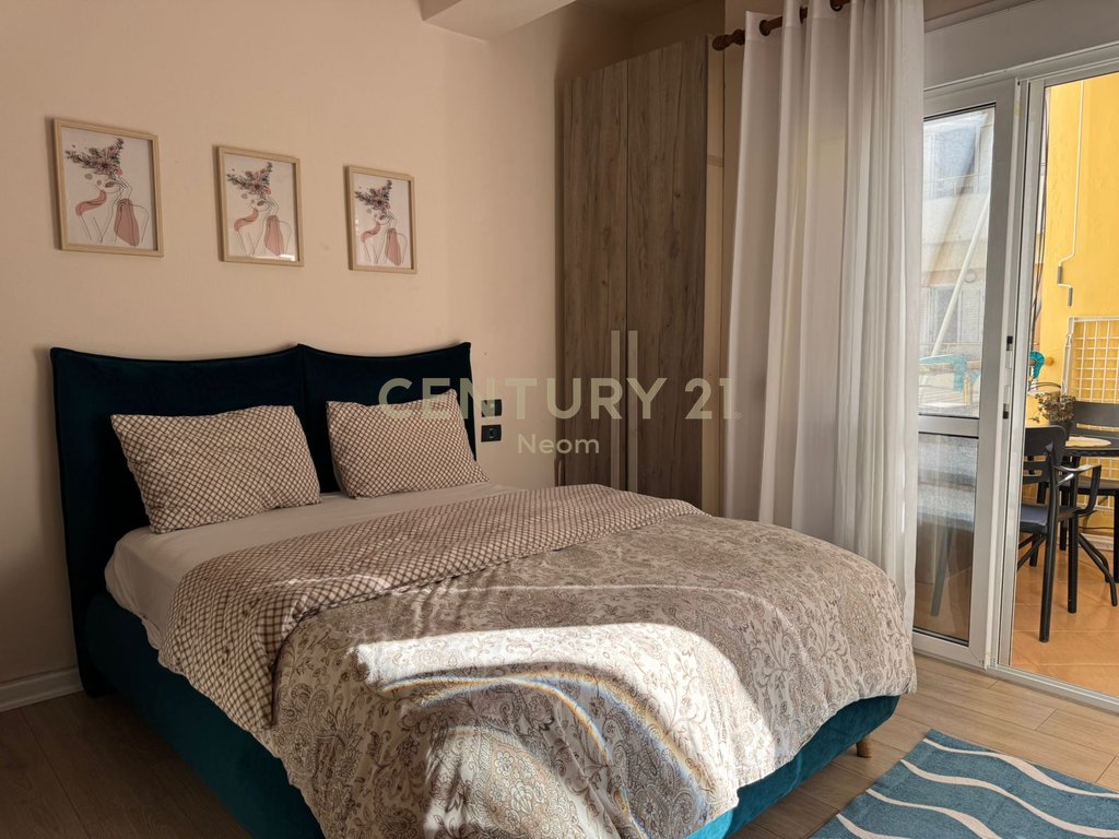 APARTMENT 1+1 FOR SALE ON THE LUNGOMARE, SEA VIEW
