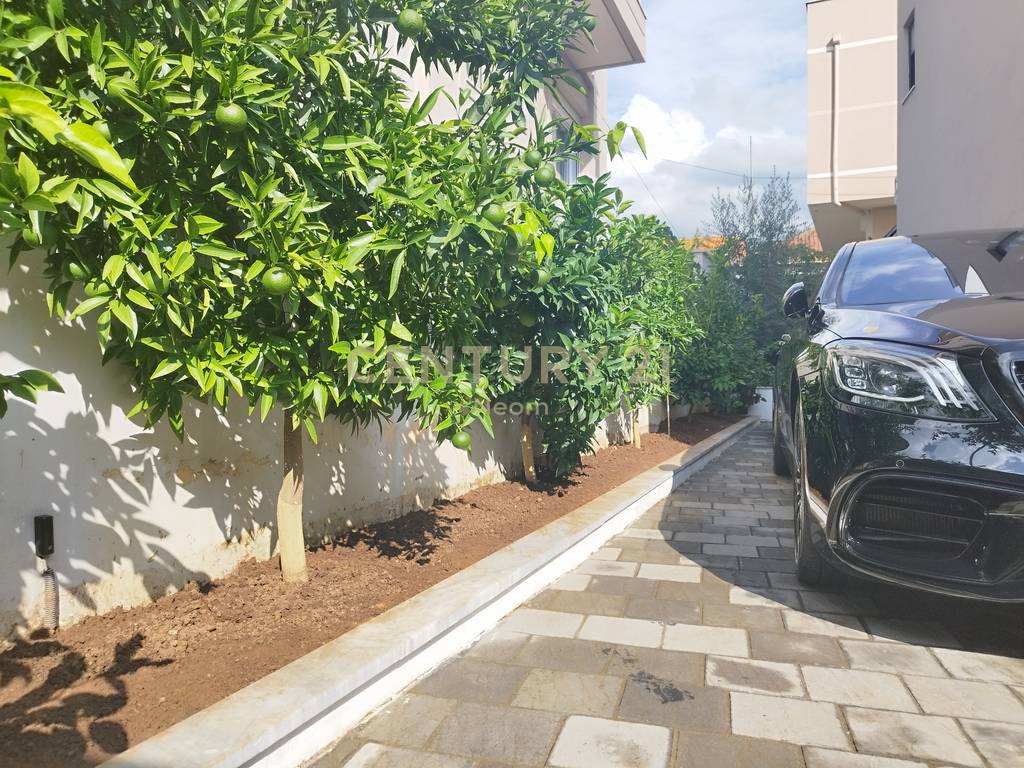 Shesim Villa near Venue Club