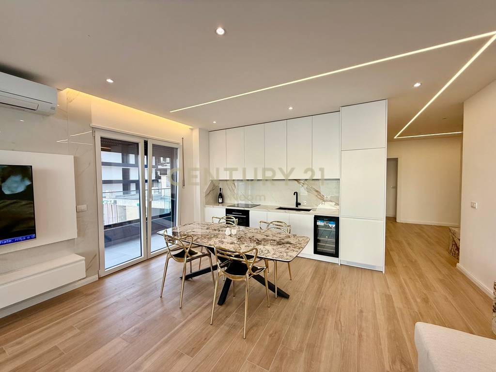 SHITET APARTMENT MODERN ME SUPER PAMJE SHENGJIN