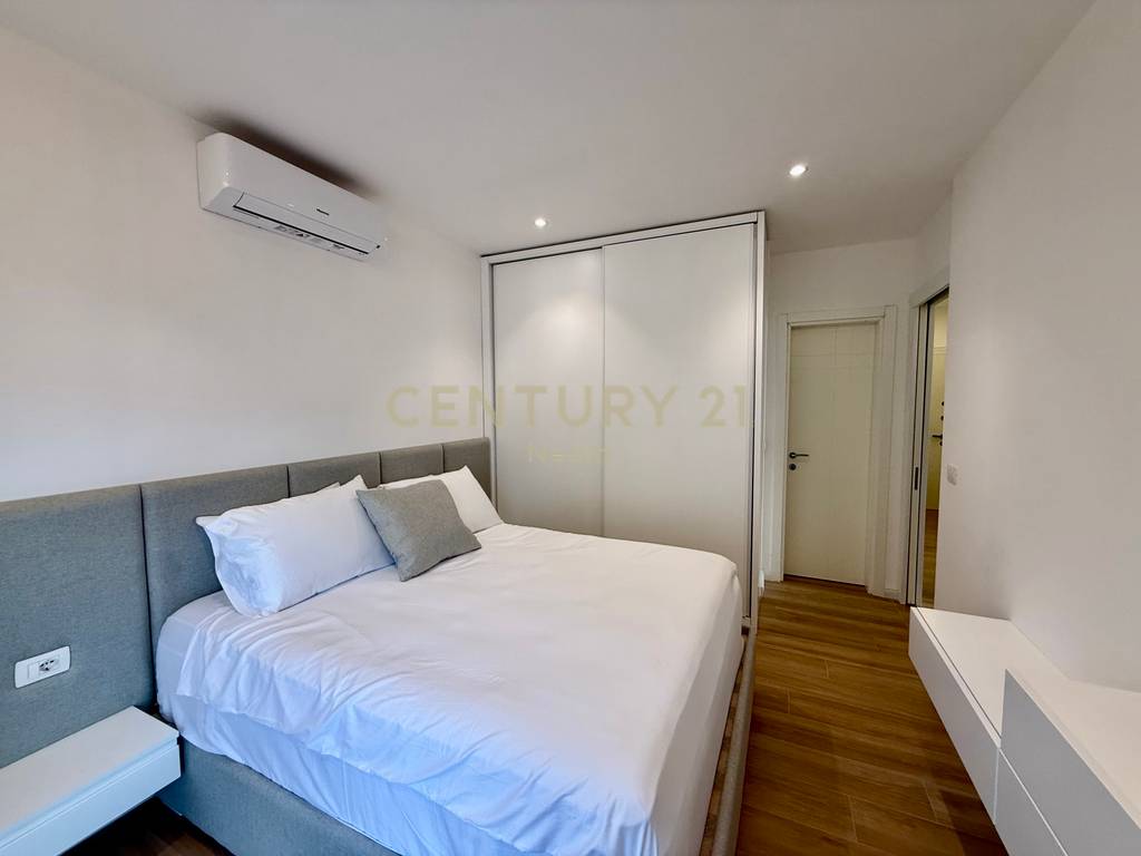 SHITET APARTMENT MODERN ME SUPER PAMJE SHENGJIN