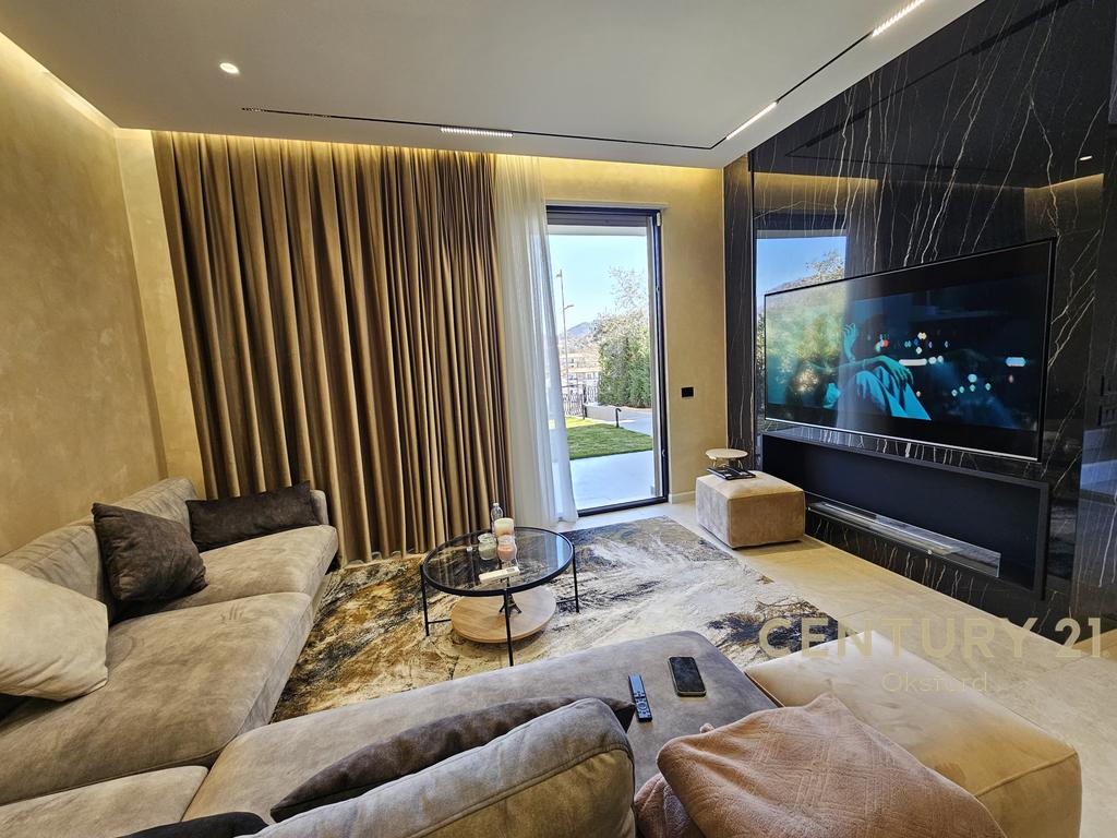 LUXURY VILLA FOR SALE IN SELITE