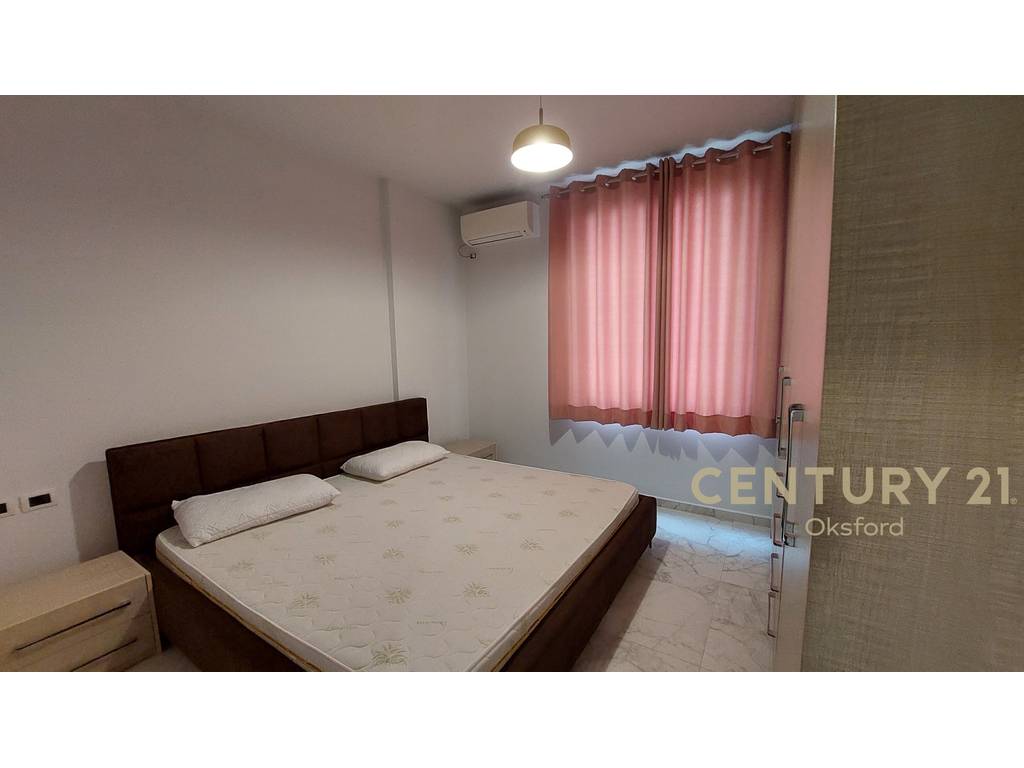 APARTAMENT 2+1 PER QIRA NE LUNGOMARE