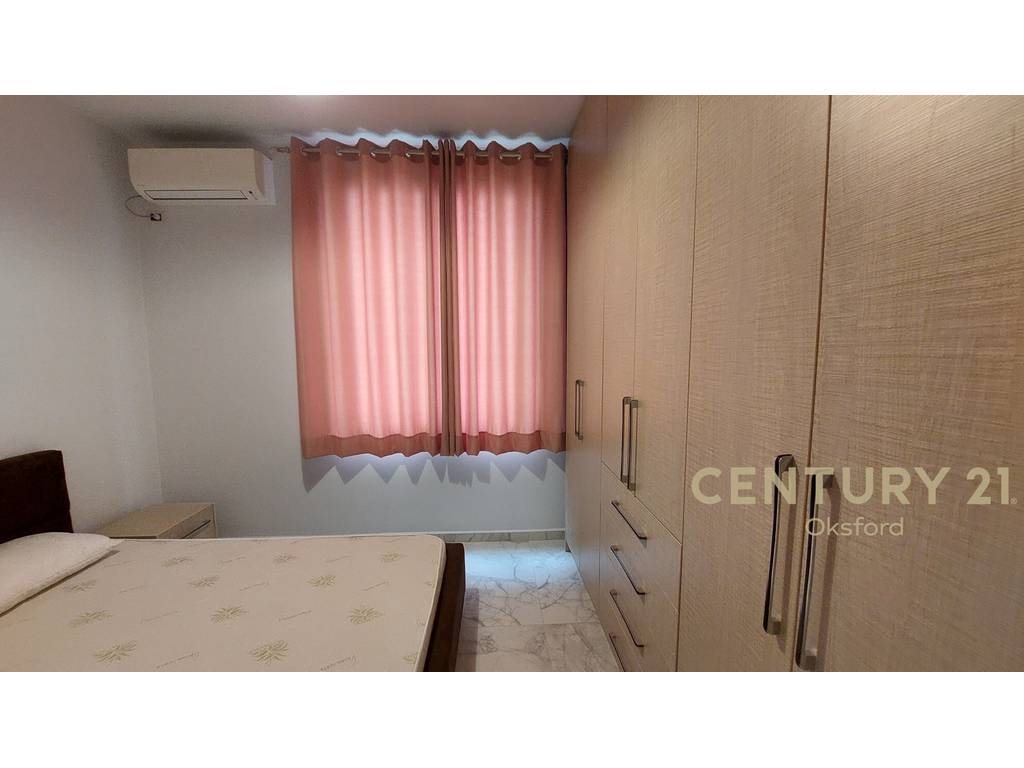 APARTAMENT 2+1 PER QIRA NE LUNGOMARE