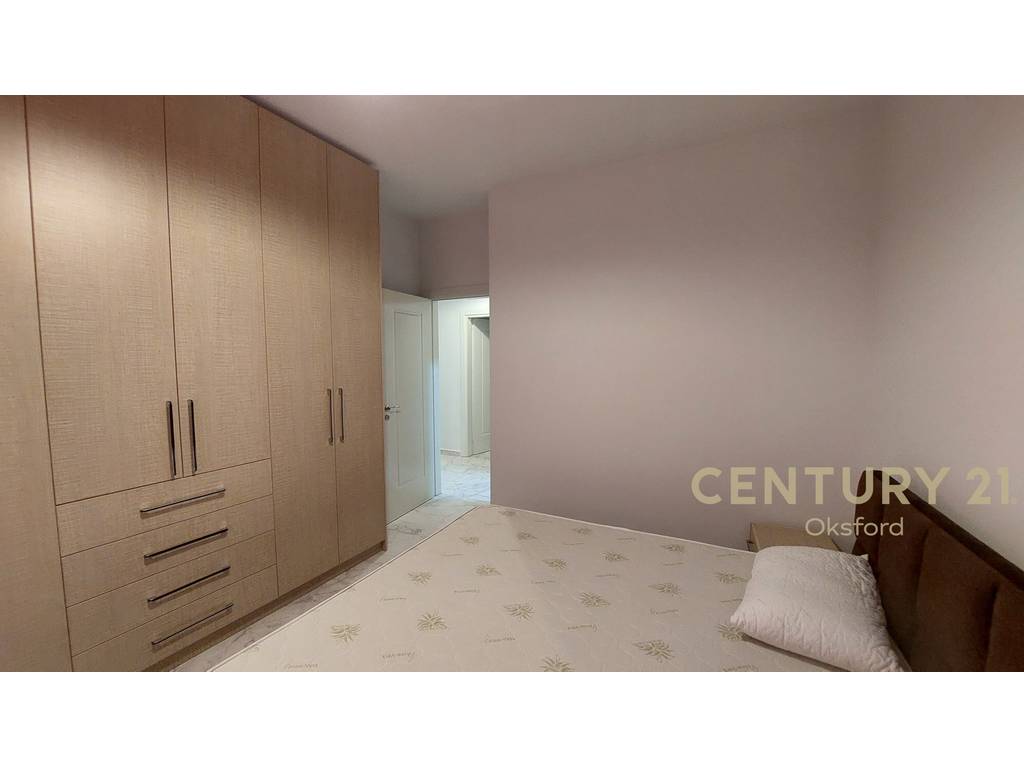 APARTAMENT 2+1 PER QIRA NE LUNGOMARE