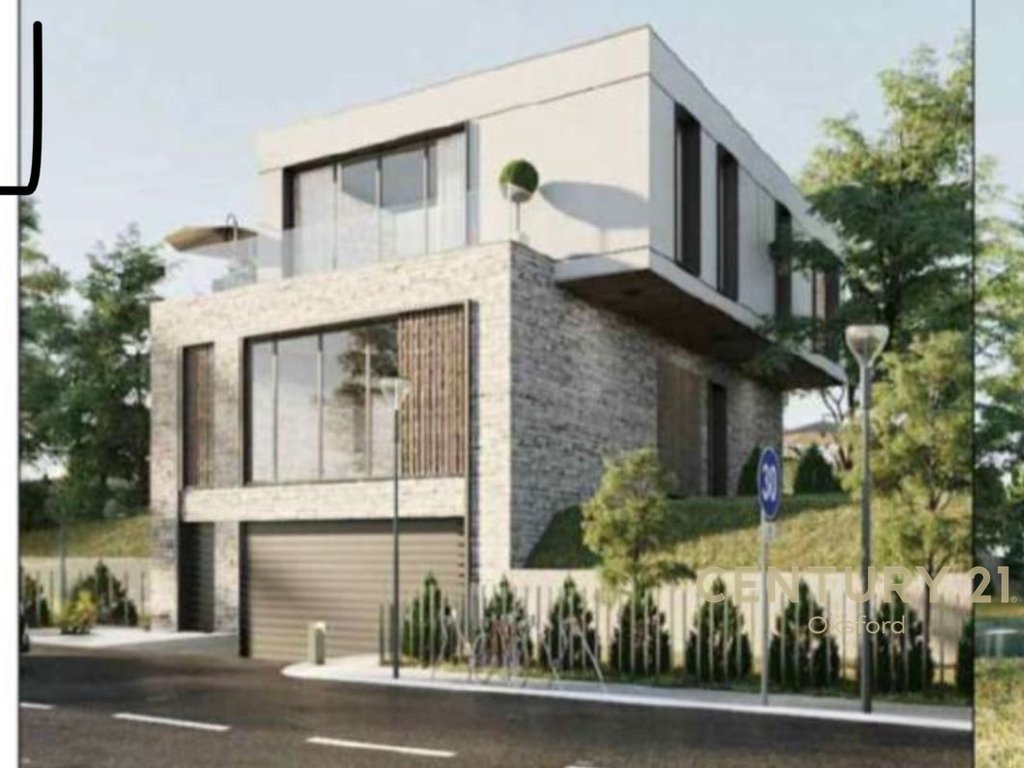 VILLA FOR SALE IN THE FARKA LAKE