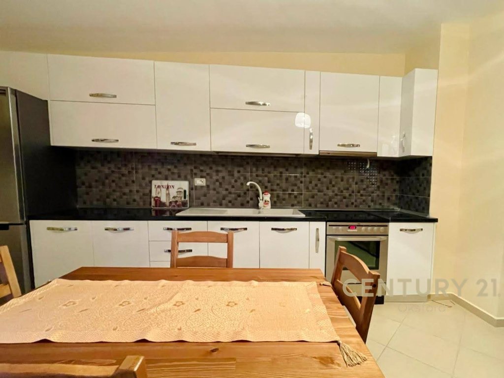 Jepet me qira apartament 1+1 në Rezidencën Odeon , Uji i Ftohtë, pranë Rrapit (Vlorë)