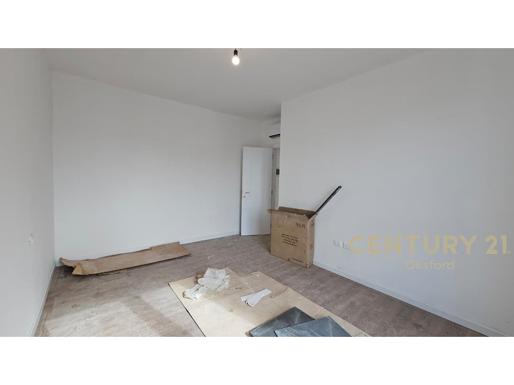 APARTMENT 2+1+GARAGE, FOR RENT AT MYSLYM SHYRI