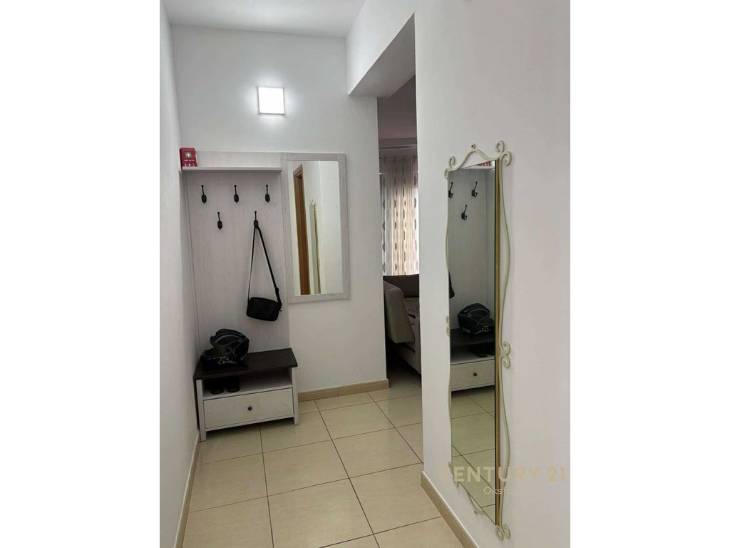Jepet me qira apartament 1+1 në uji të ftohtë Vlorë