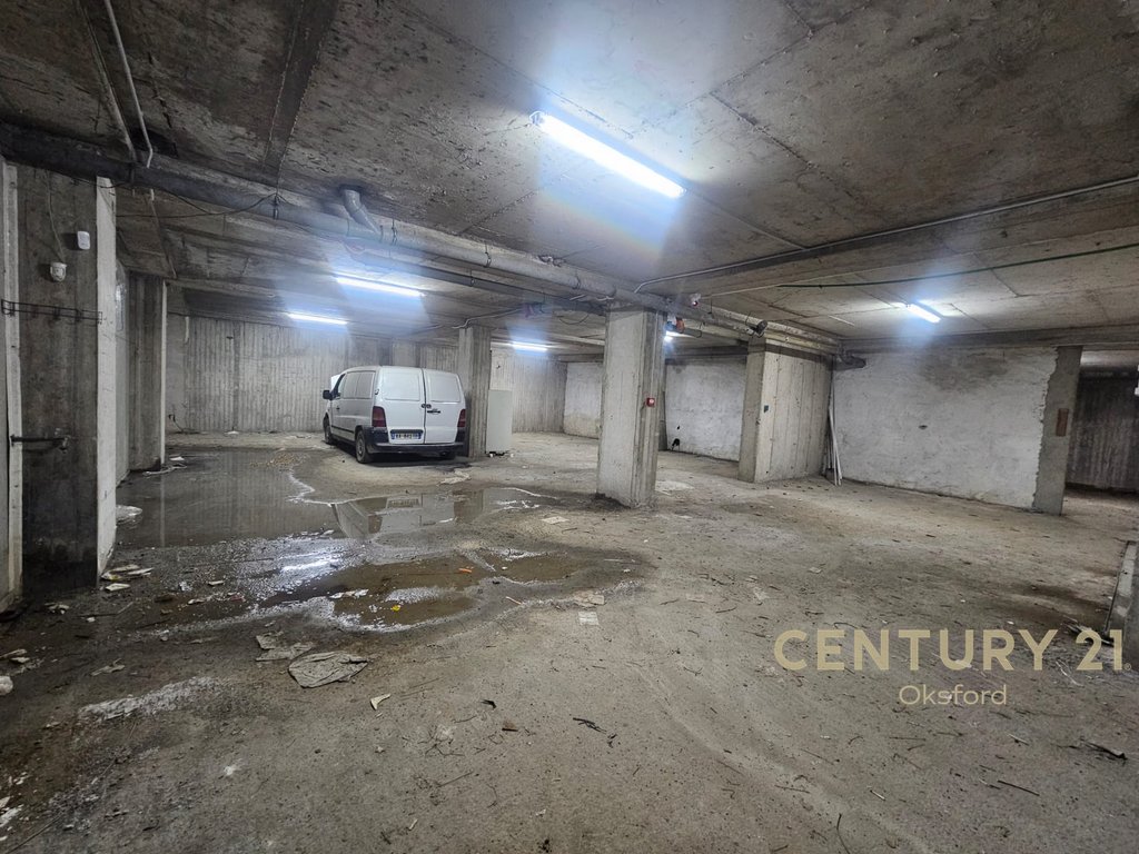 Commercial Ambient For Sale near the Bus Terminal (Hygeia Hospital)!