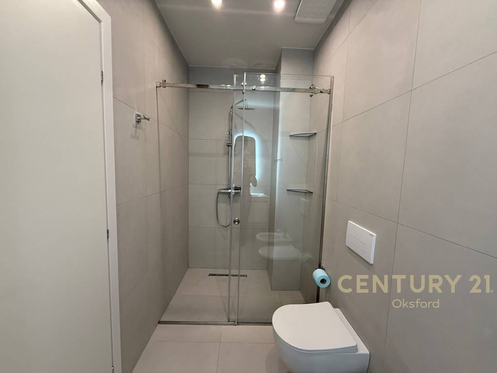 Japim me qira apartament 2+1+2+post parkimi në Kompleksin “Green Valley 3”!