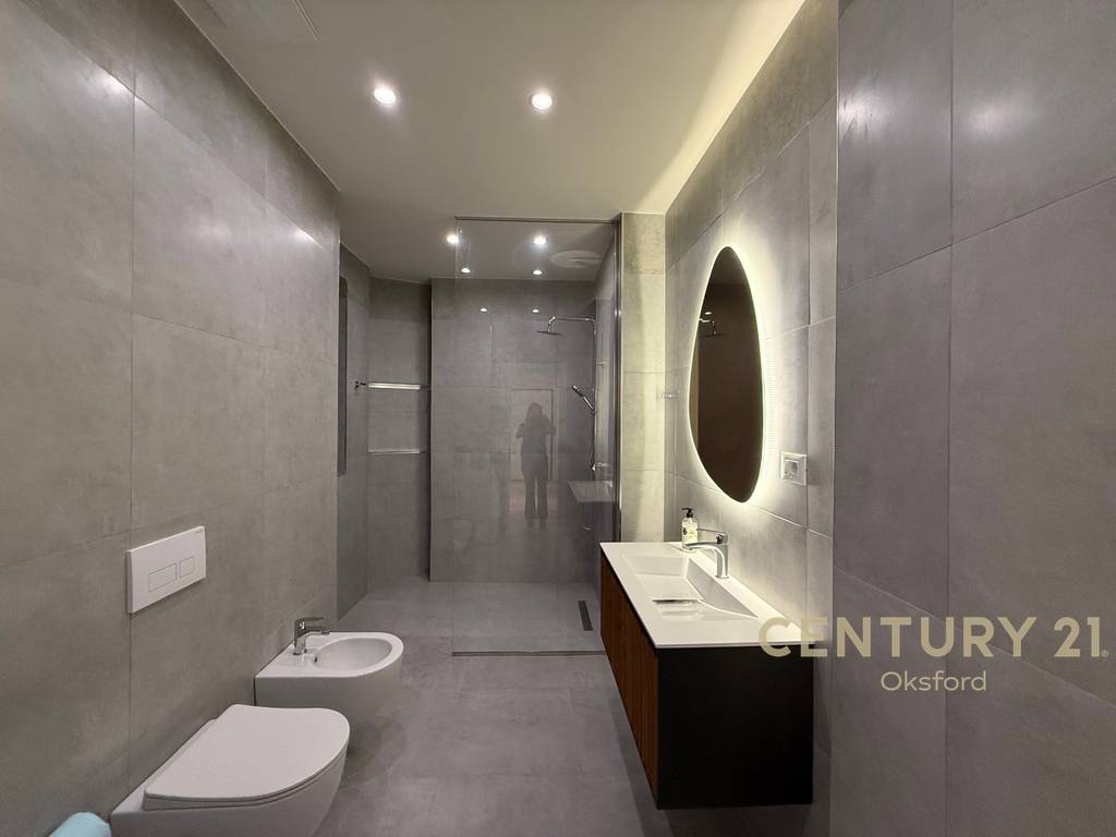 Japim me qira apartament 2+1+2+post parkimi në Kompleksin “Green Valley 3”!