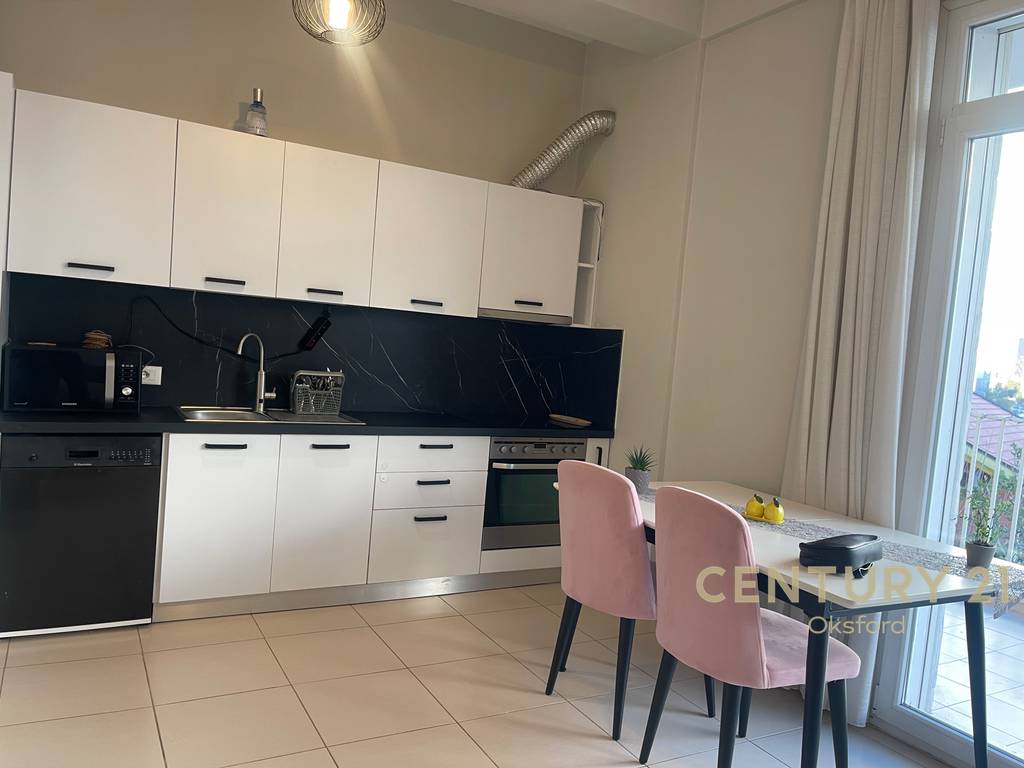 APARTMENT FOR RENT 2+1+2 AT THE BOTANICAL GARDEN!