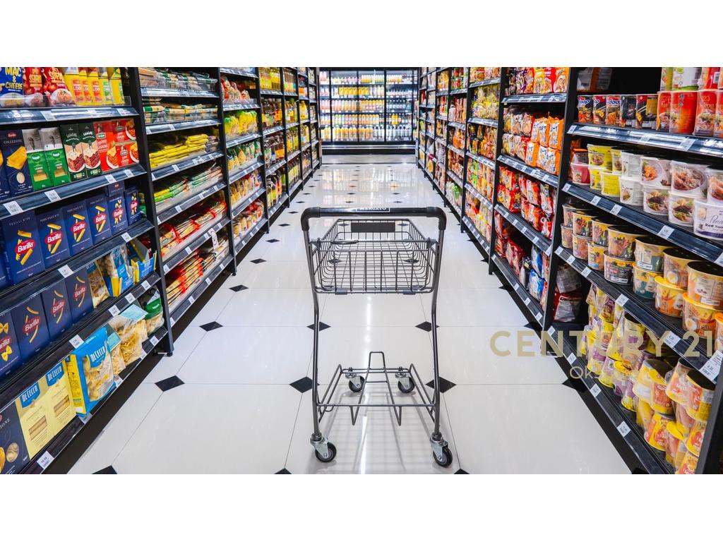 COMMERCIAL SUPERMARKET FOR RENT IN YZBERISHT