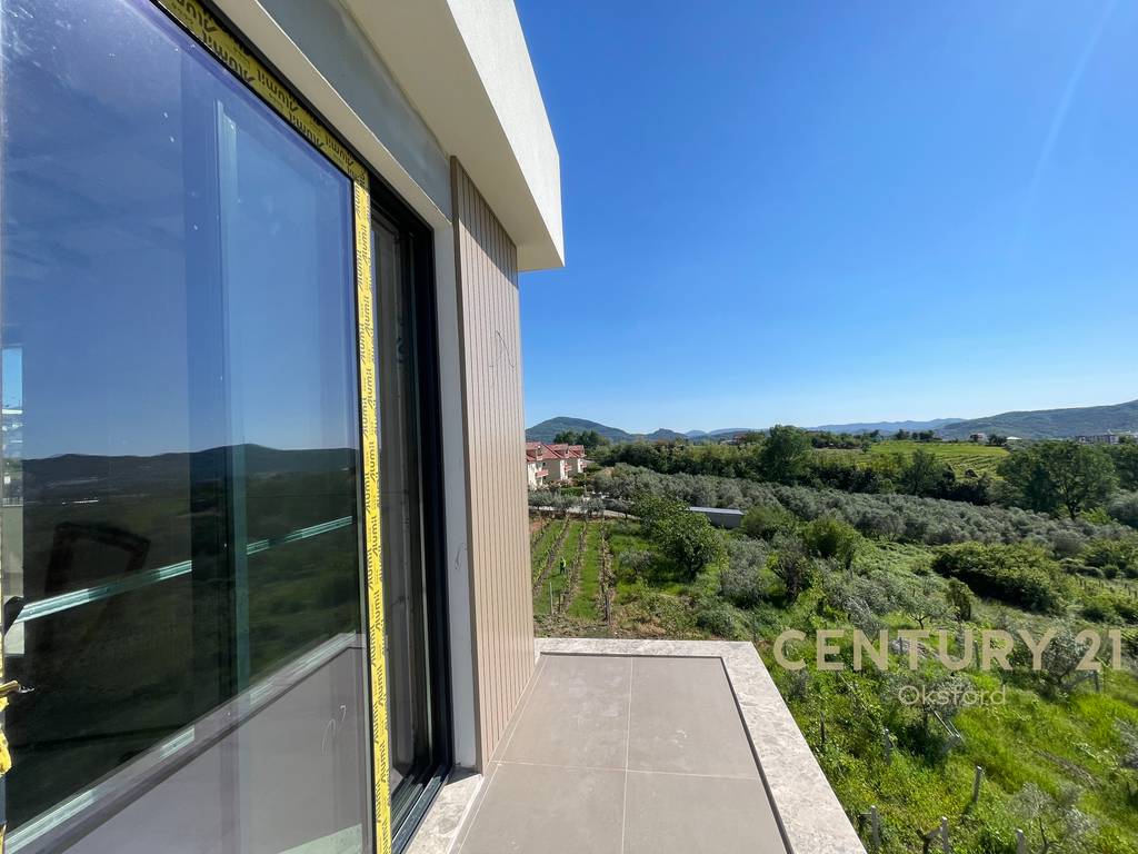 3-Story Elite Villa For Sale At West Home Residence!