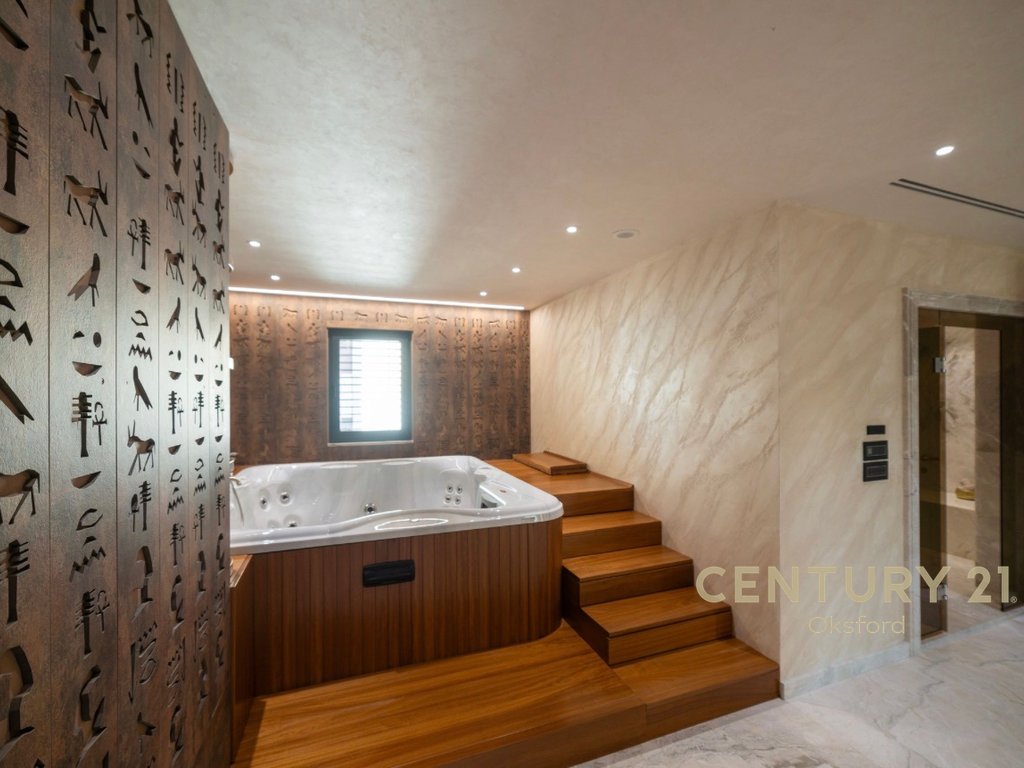 Exclusive! Luxury Villa For Sale at Modern Iliria Beach with Spa, Rooftop, and Pool – Premium Investment