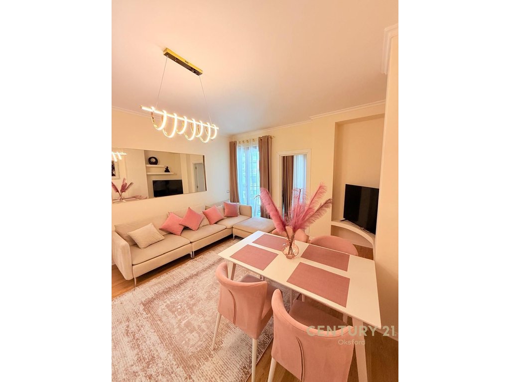 2+1 APARTMENT FOR RENT, NEAR KOSOVARËVE STREET!