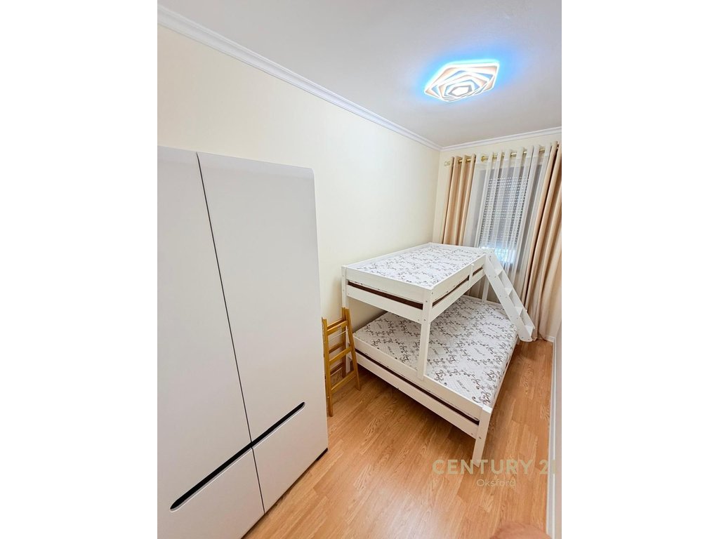 2+1 APARTMENT FOR RENT, NEAR KOSOVARËVE STREET!