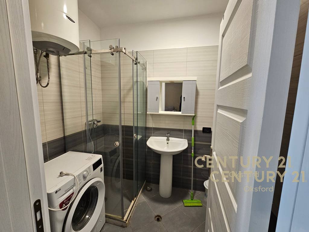 2+1+2 APARTMENT FOR SALE IN SHENGJIN 100 METERS FROM THE SEA!