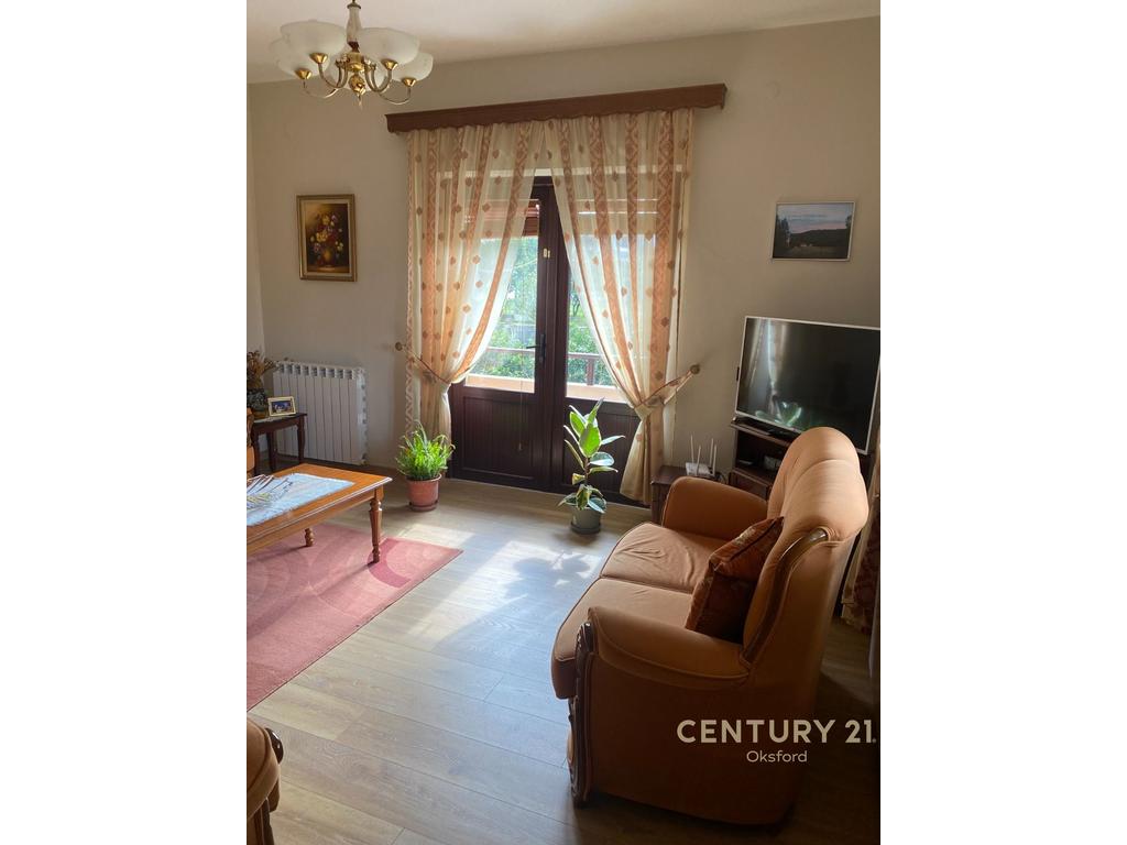 APARTMENT FOR RENT 3+1 WITH PARKING SPACE NEAR STUDENT CITY