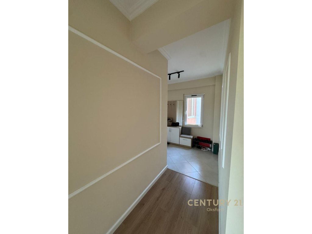 APARTMENT FOR RENT 2+1+2 with GARAGE FOR 2 CARS AT DRY LAKE