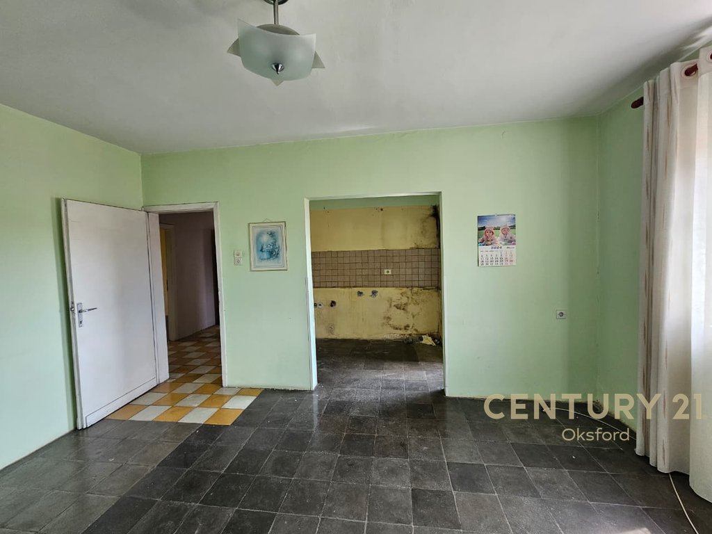 APARTMENT 2+1 FOR SALE AT ALI DEMI, SCHOOL 1 MAY