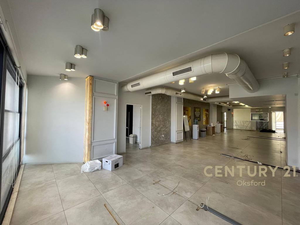 OPEN SPACE COMMERCIAL ENVIRONMENT FOR RENT ROADSIDE, ASTIR