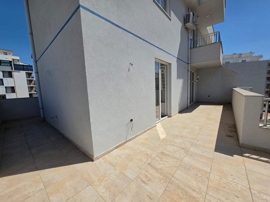 FOR SALE 1+1 WITH TERRACE, SHENGJIN
