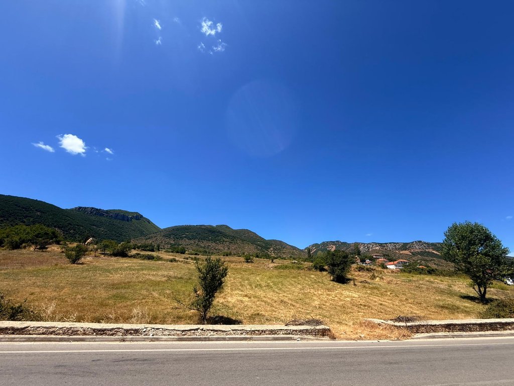 Land for Sale 3,800 m² in Hudenisht – Roadside with Fantastic View