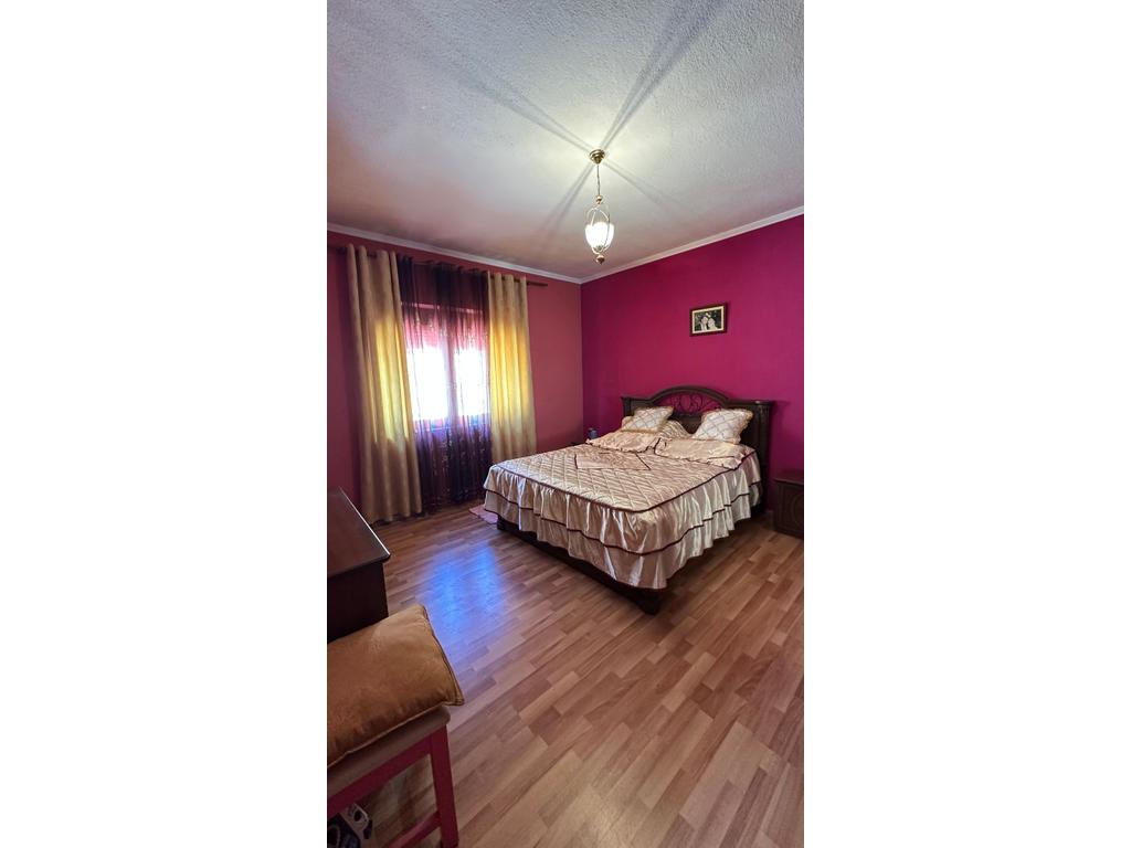 3-STOREY HOUSE FOR SALE IN THE CASTLE AREA – OPPORTUNITY IN POGRADEC!