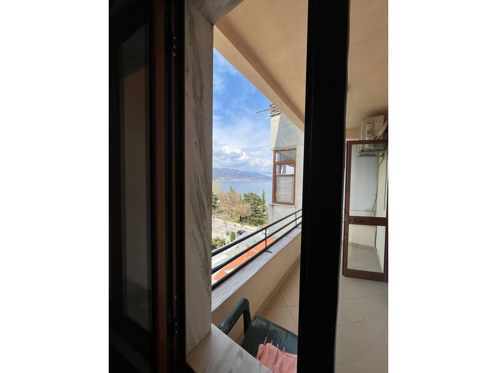 2+1 APARTMENT FOR SALE IN POGRADEC – NEAR THE STADIUM, WITH VIEW OF THE LAKE AND THE CASTLE !!