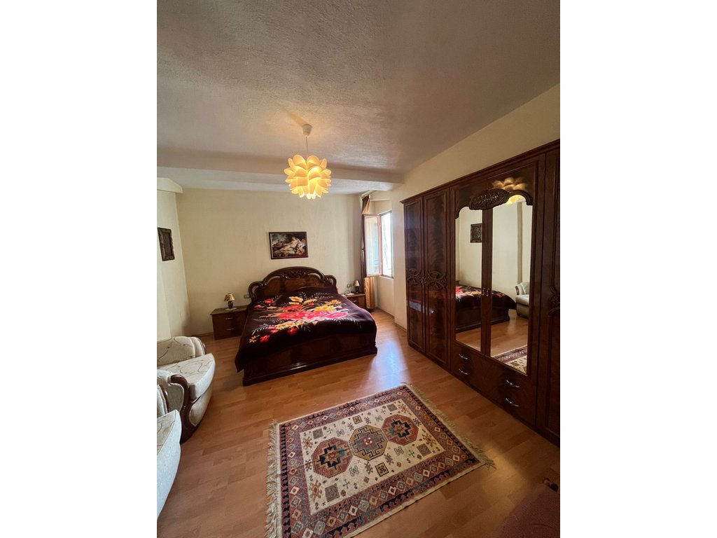 2+1 APARTMENT FOR SALE IN POGRADEC – NEAR THE STADIUM, WITH VIEW OF THE LAKE AND THE CASTLE !!