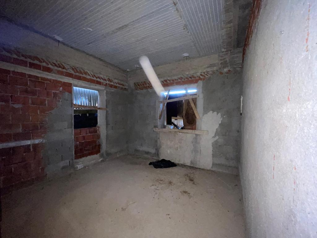VILLA FOR SALE IN BERDENESH